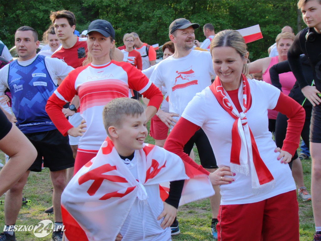 Bieg z flagą w Lesznie. 2 maja 2019