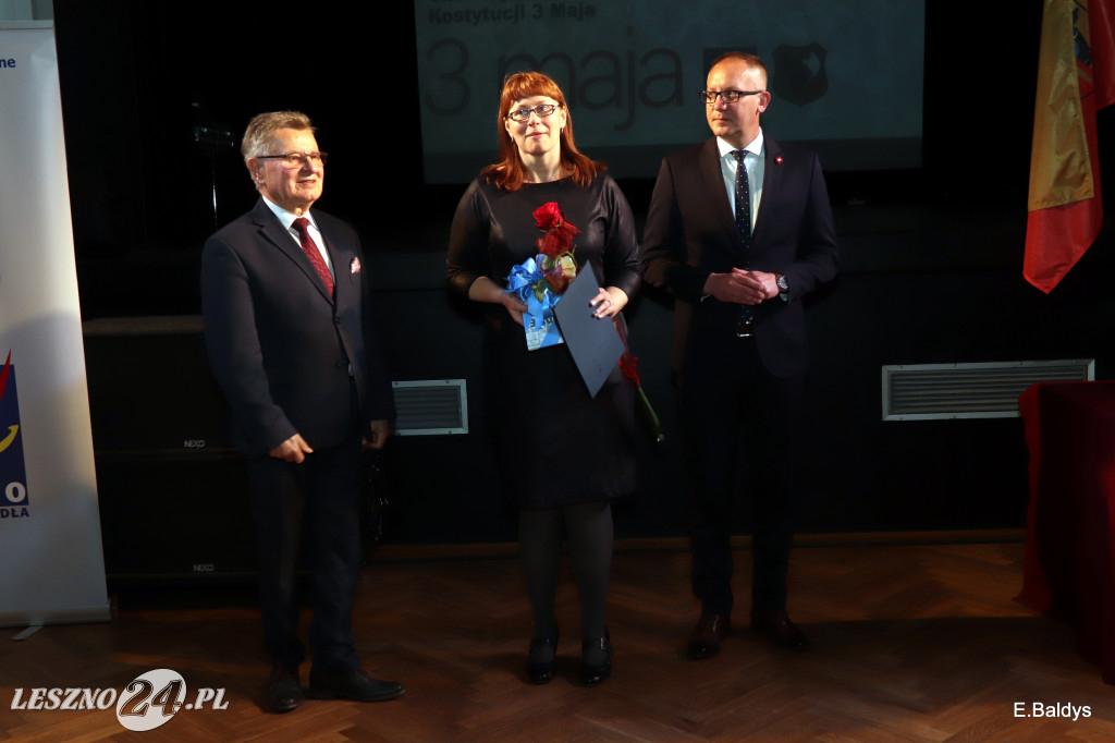 Uhonorowani, wyróżnieni i nagrodzeni w MOK