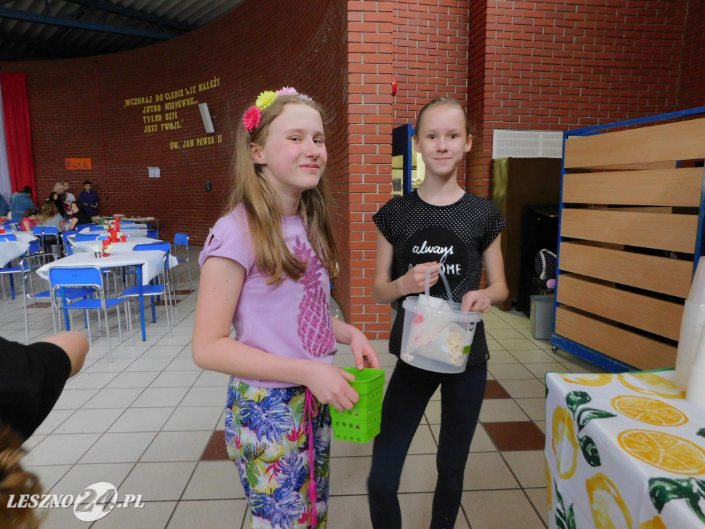 Festyn dla Oli i Adriana w SP nr 13 w Lesznie
