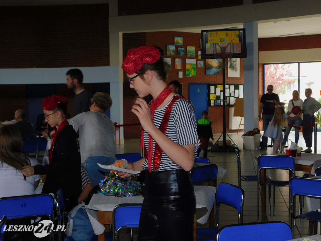 Festyn dla Oli i Adriana w SP nr 13 w Lesznie