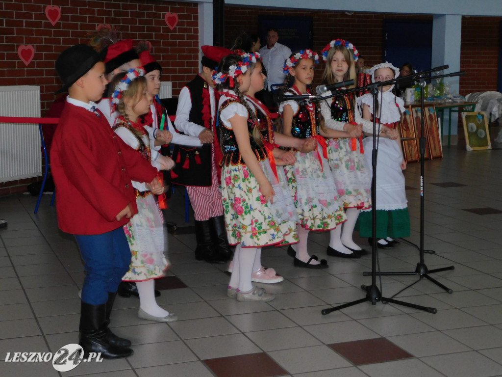 Festyn dla Oli i Adriana w SP nr 13 w Lesznie