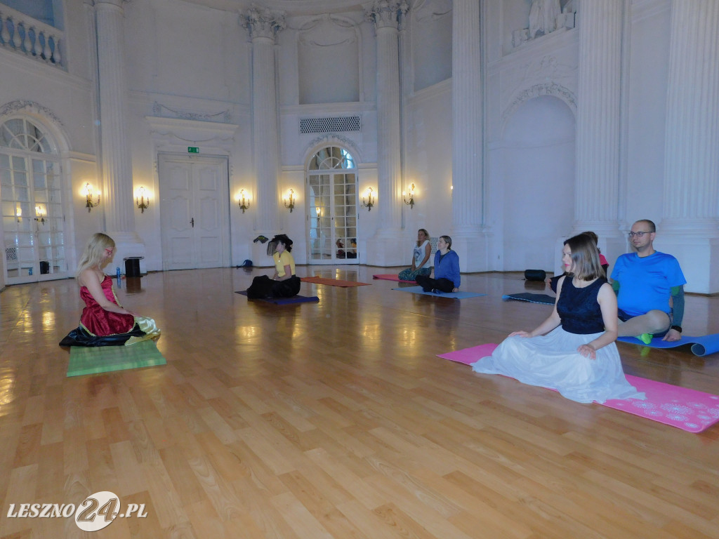 Joga na Zamku w Rydzynie
