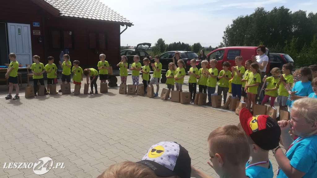 Kolorowa Sztafeta nad zalewem