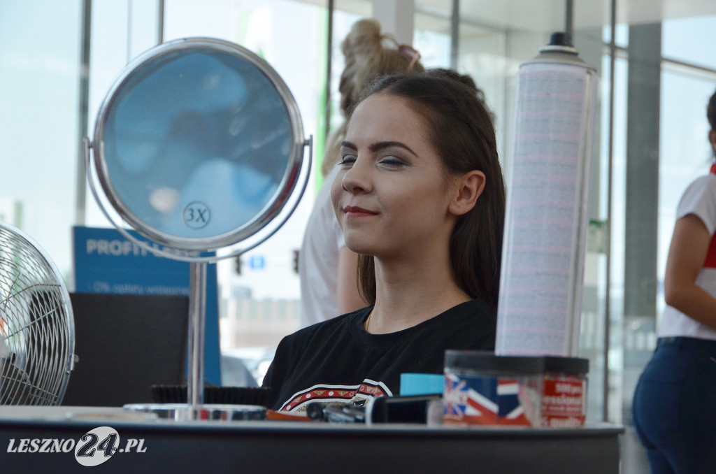 Przed sesją fotograficzna piłkarek