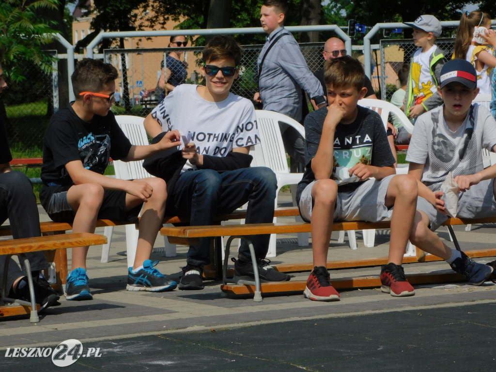Festyn w SP 7 w Lesznie