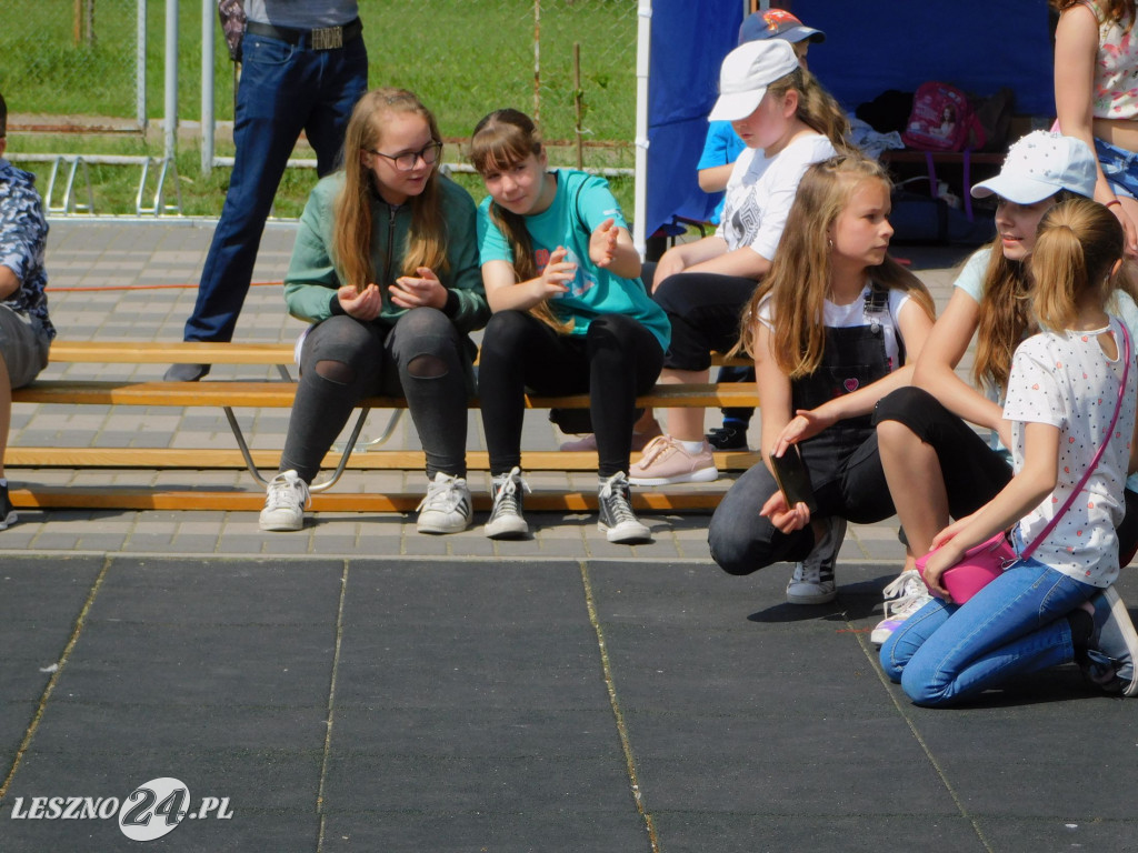 Festyn w SP 7 w Lesznie