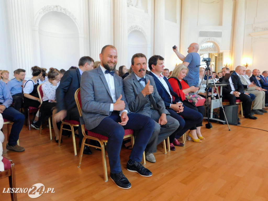Uroczysta sesja w Rydzynie