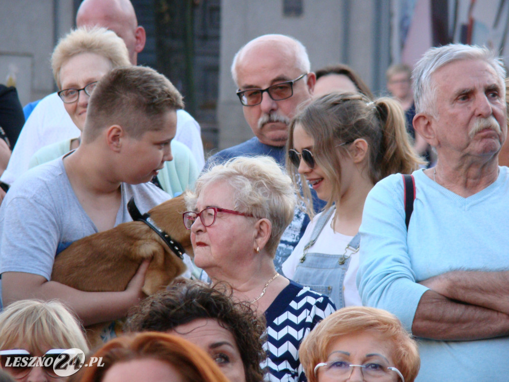Pokaz mody na Rynku w Lesznie 2019
