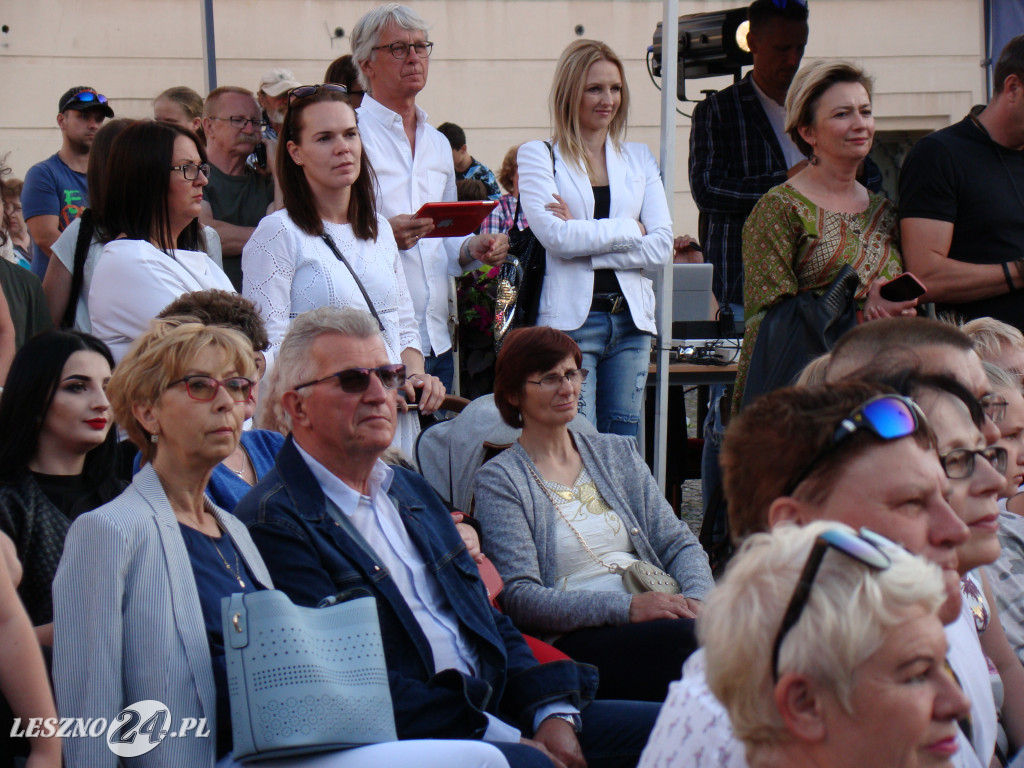 Pokaz mody na Rynku w Lesznie 2019