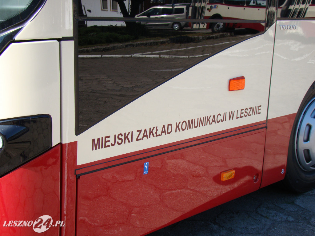 Nowe autobusy dojechały do Leszna