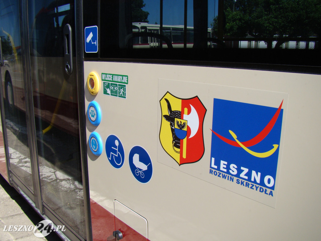Nowe autobusy dojechały do Leszna