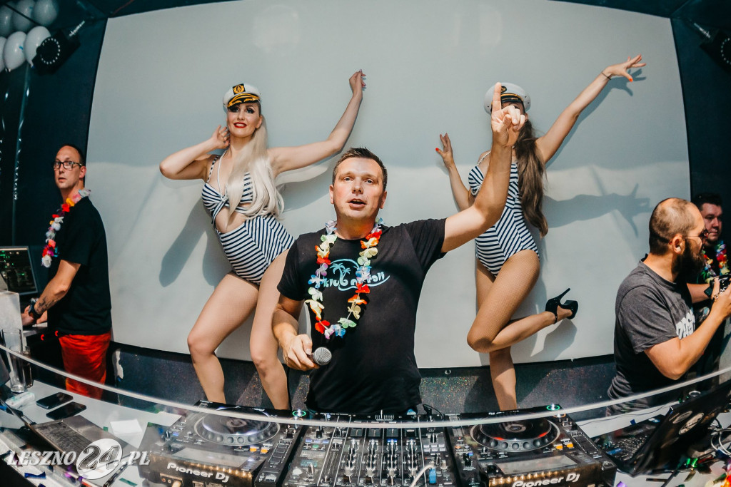 Tropical bikini party w klubie Na fali Boszkowie