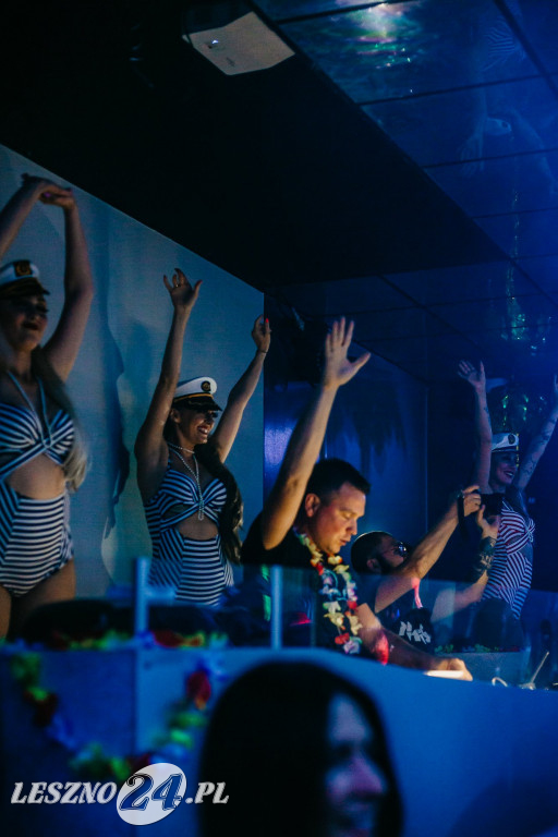 Tropical bikini party w klubie Na fali Boszkowie