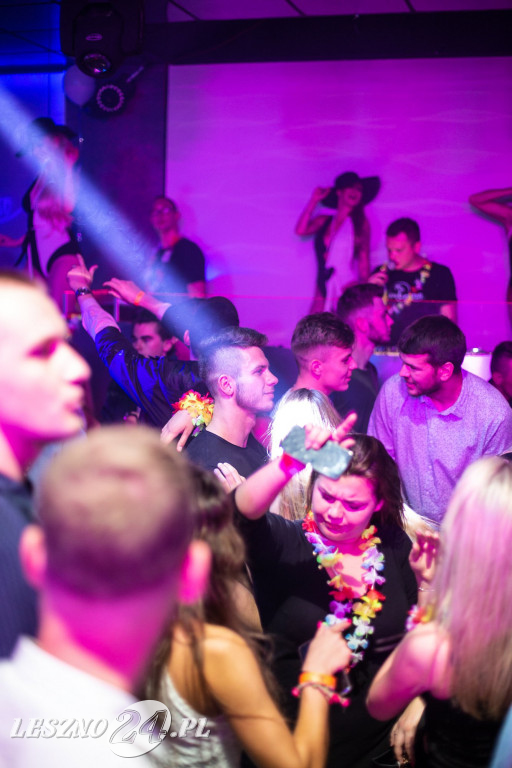 Tropical bikini party w klubie Na fali Boszkowie