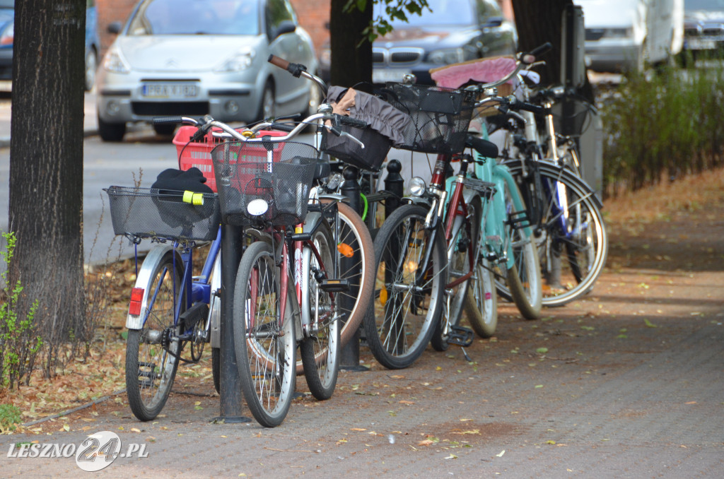 Brak parkingów rowerowych na ul. Słowiańskiej