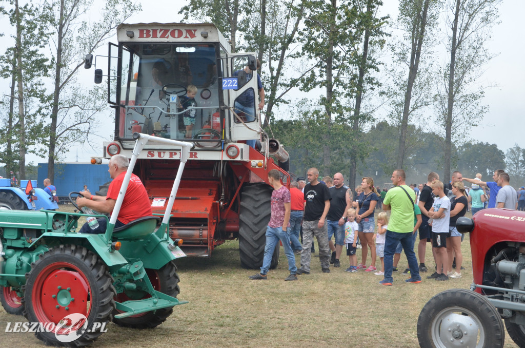 Stare ciągniki w Wilkowicach, 17-18.08.2019