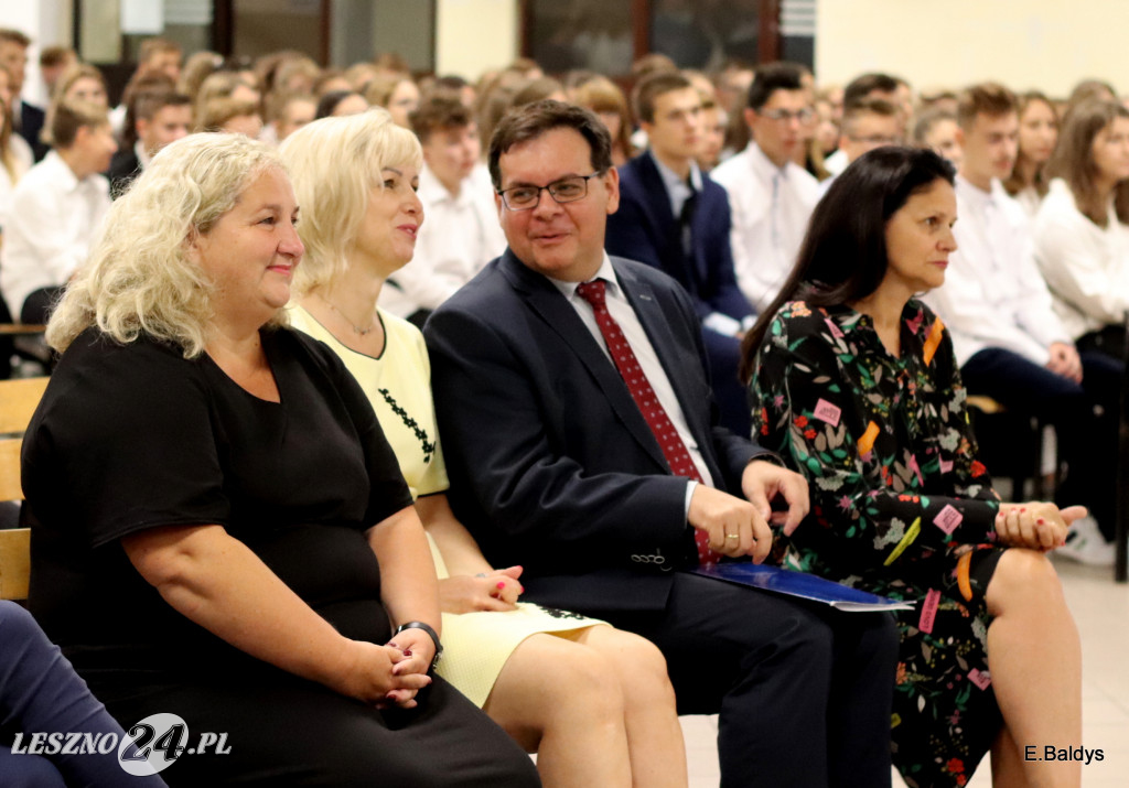 Inauguracja roku szkolnego w II LO w Lesznie