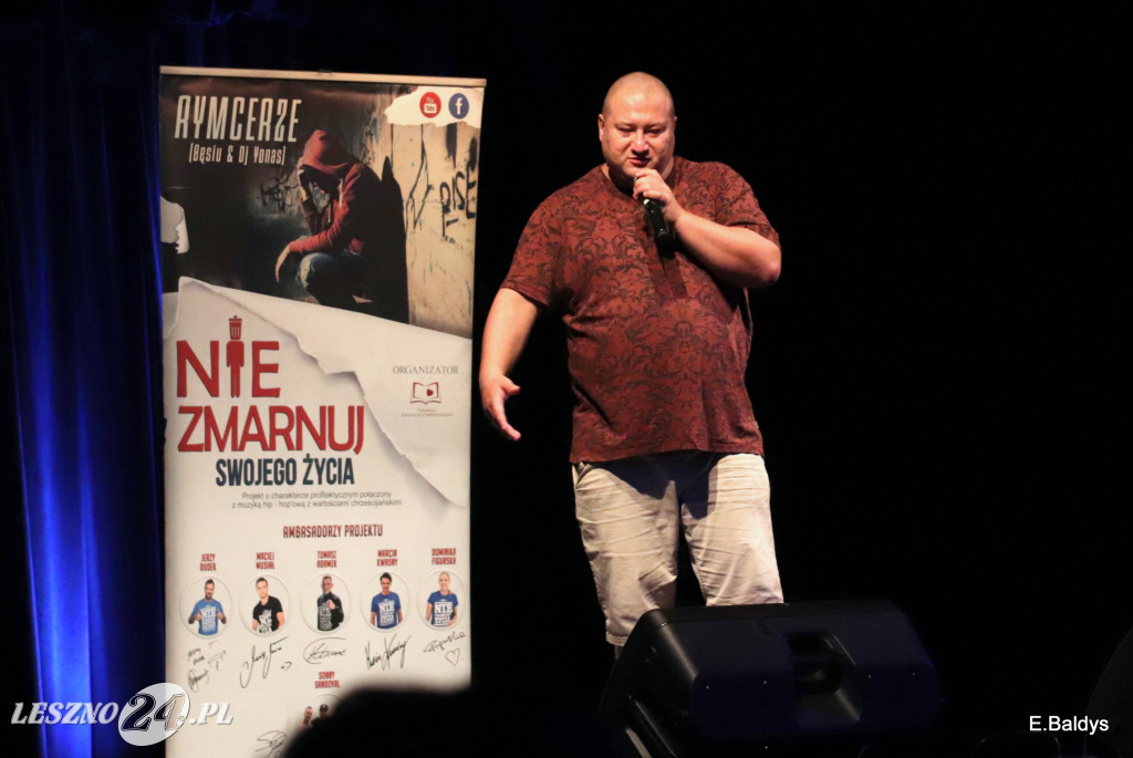 Rapowali o uzależnieniach