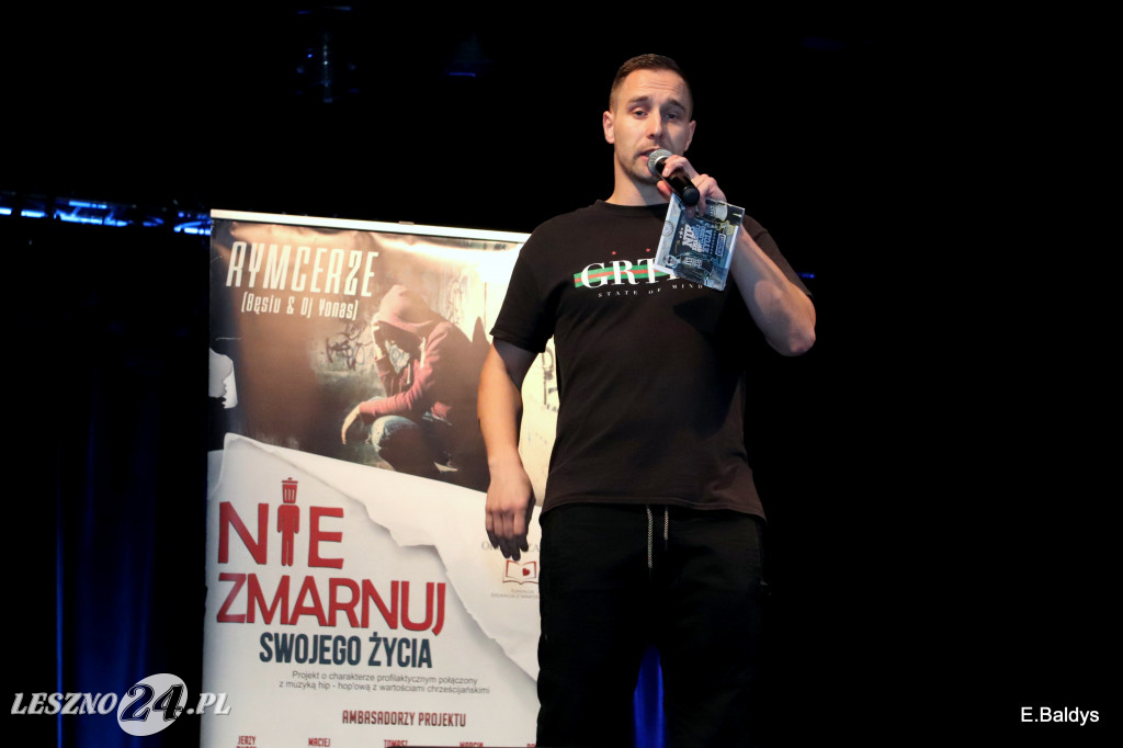 Rapowali o uzależnieniach