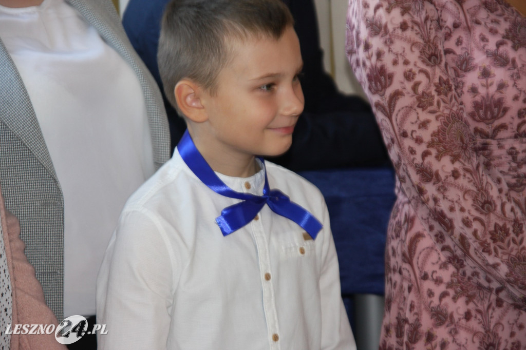 Pasowanie w SP nr 2 w Lesznie