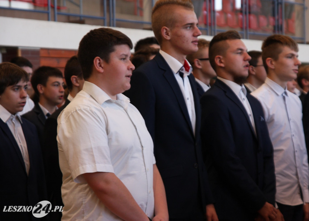 Pasowanie uczniów w ZST CKZiU