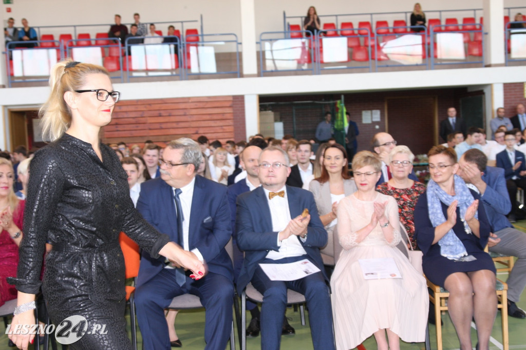 Pasowanie uczniów w ZST CKZiU