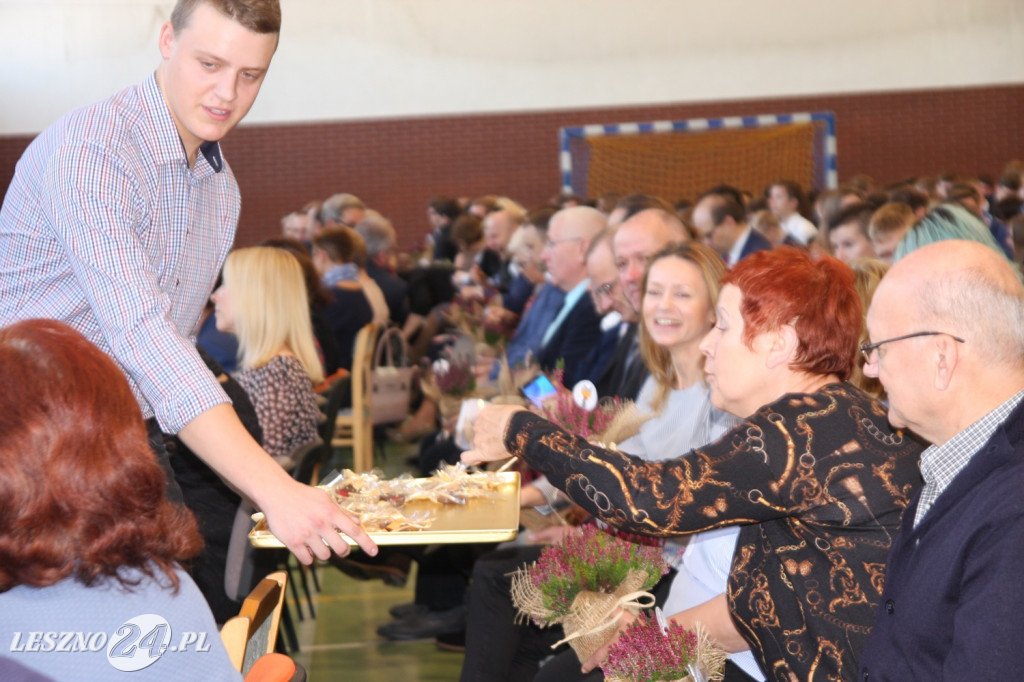 Pasowanie uczniów w ZST CKZiU