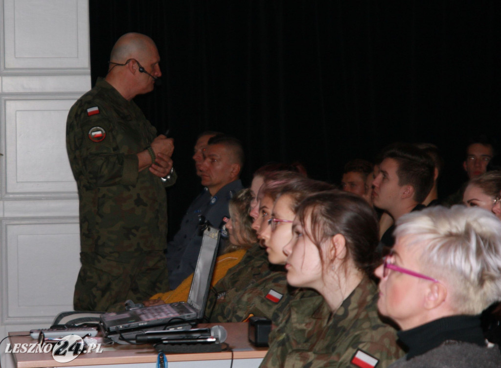 Piknik militarny i mecz weteranów