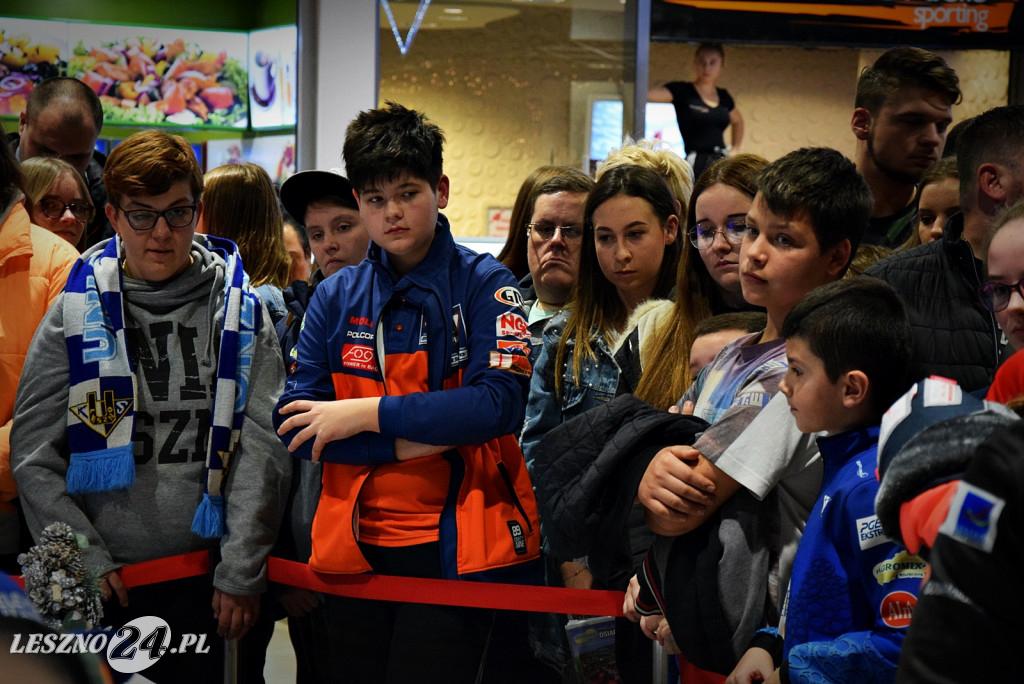 Bycze Mikołajki w Galerii Leszno