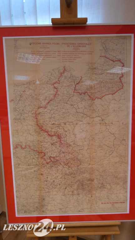 Leszno w latach 1920-1939 na pocztówkach i fotografiach