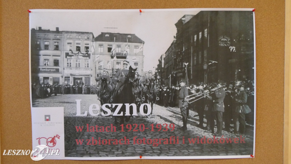 Leszno w latach 1920-1939 na pocztówkach i fotografiach