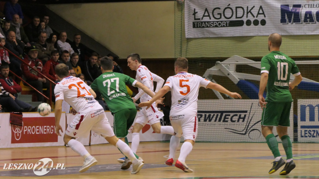 Futsal Leszno w starciu z AZS UŚ Katowice