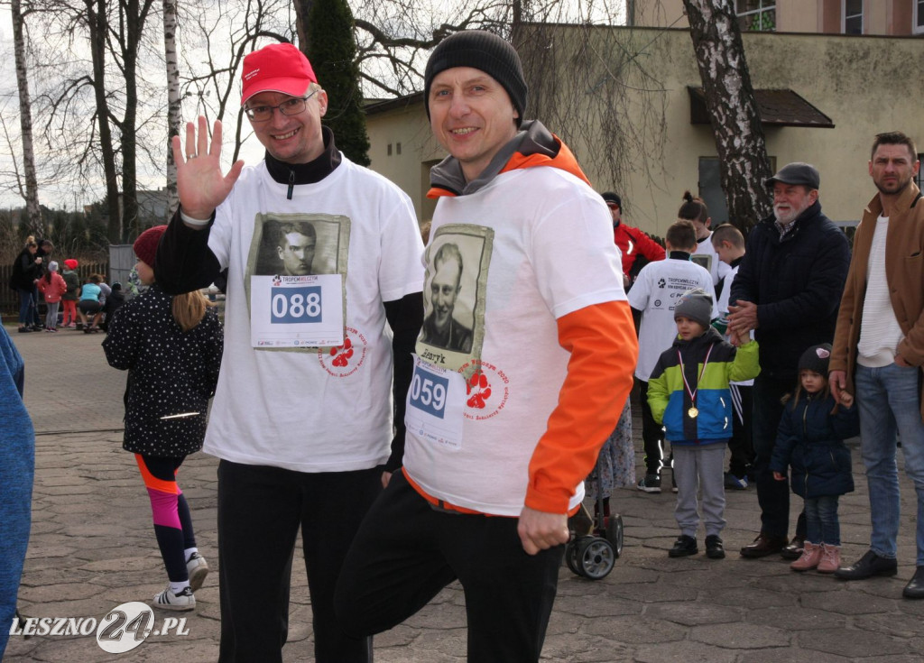 Tropem Wilczym w Rojęczynie