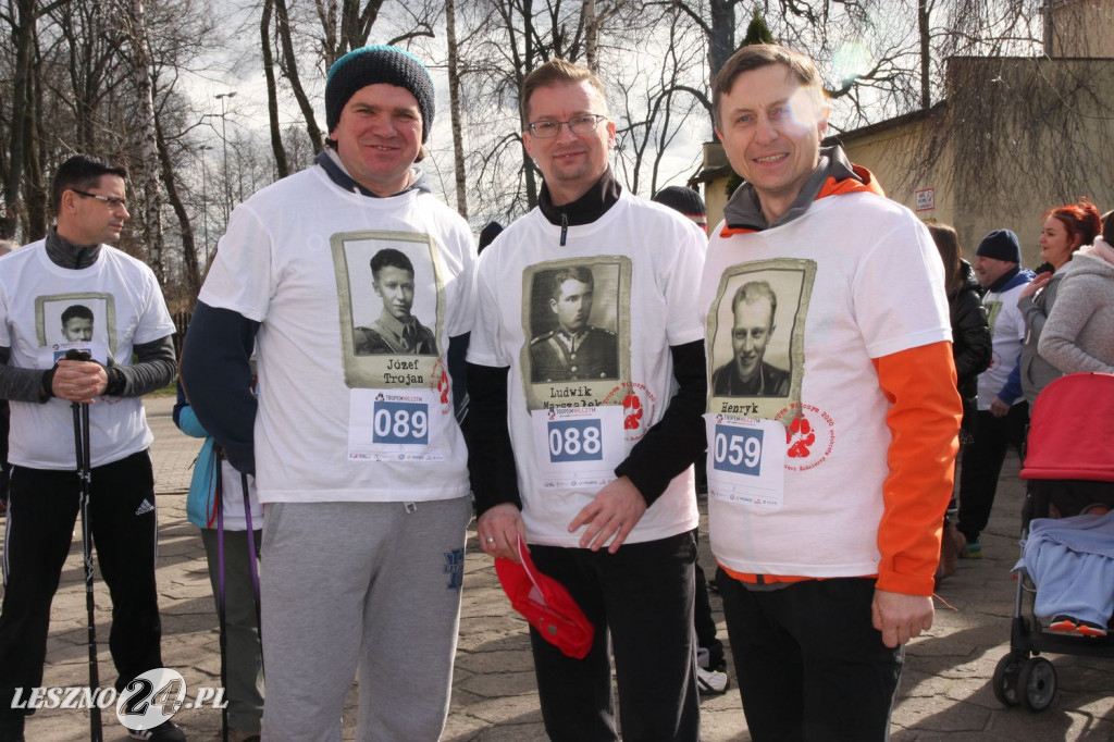 Tropem Wilczym w Rojęczynie