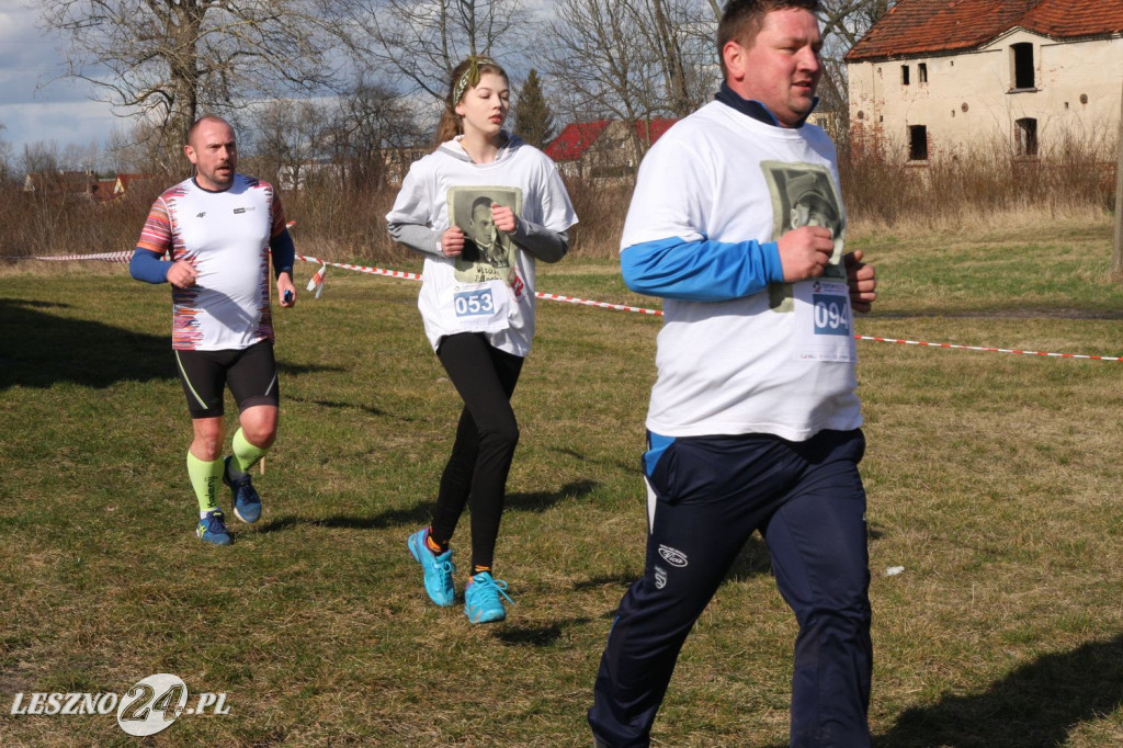Tropem Wilczym w Rojęczynie