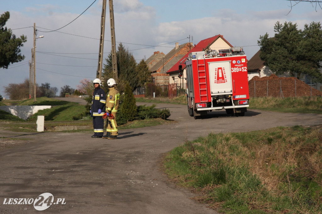 Śmigłowiec z ratownikami w Kaczkowie