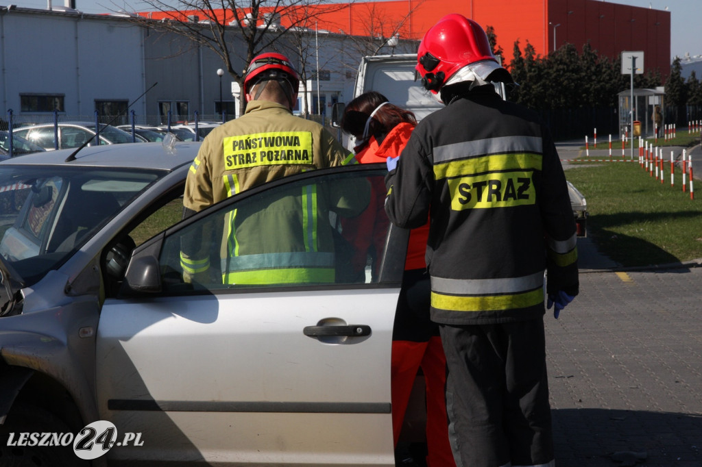 Wypadek przy ul. Spółdzielczej w Lesznie