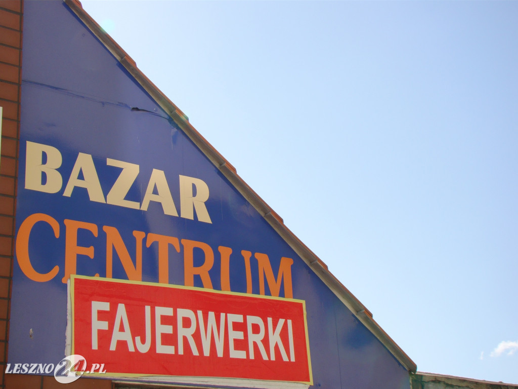 Zaniedbany teren w centrum Leszna