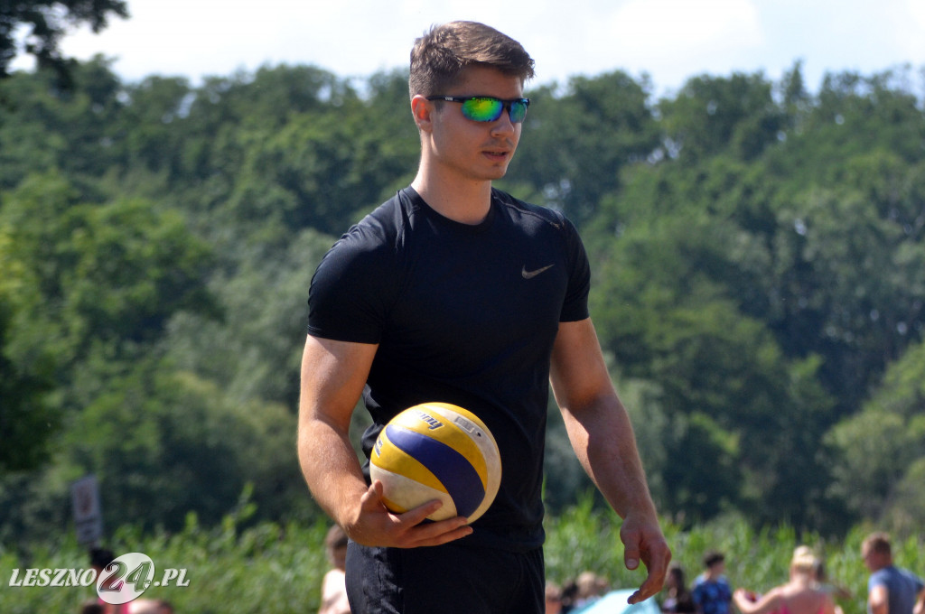 Siatkówka plażowa w Górznie