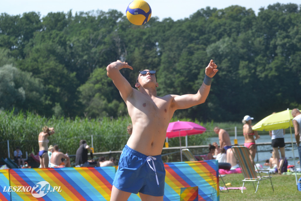 Siatkówka plażowa w Górznie
