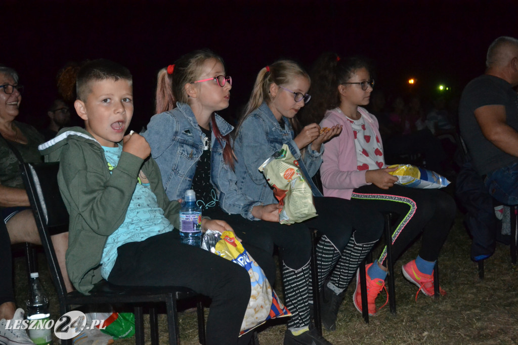 Kino pod chmurką w Krzemieniewie