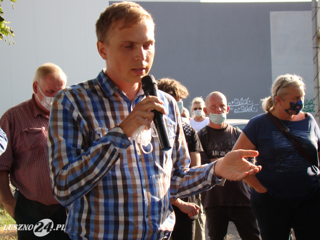 Protest przeciwko wycince przy ul. Fabrycznej