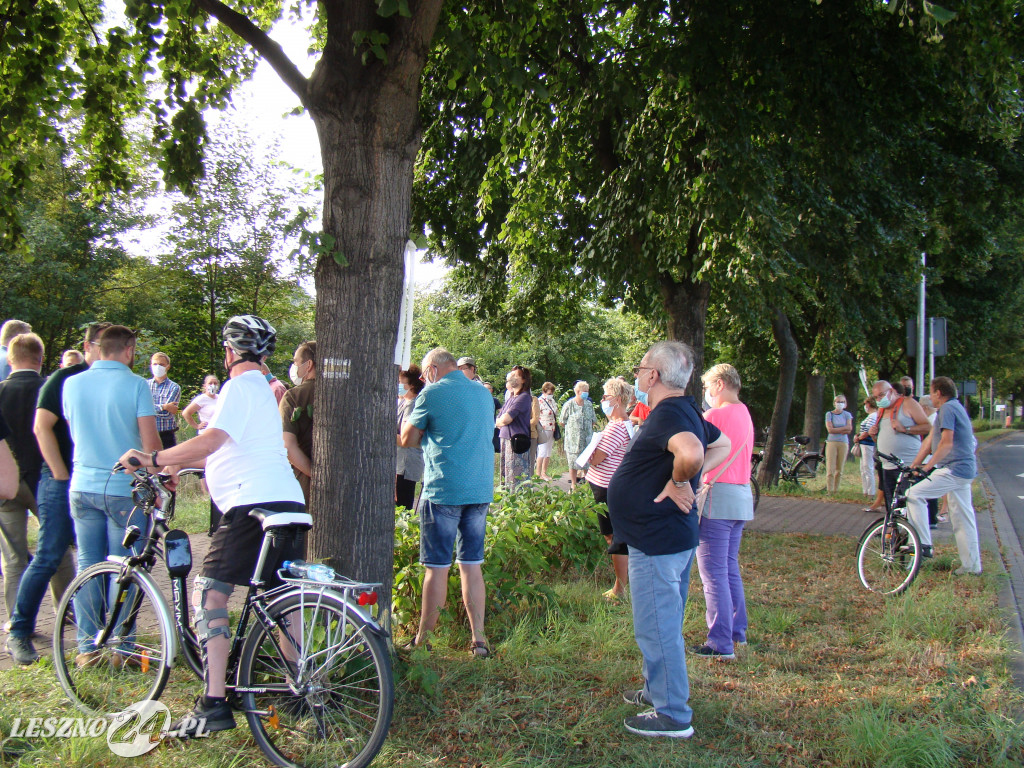 Protest przeciwko wycince przy ul. Fabrycznej