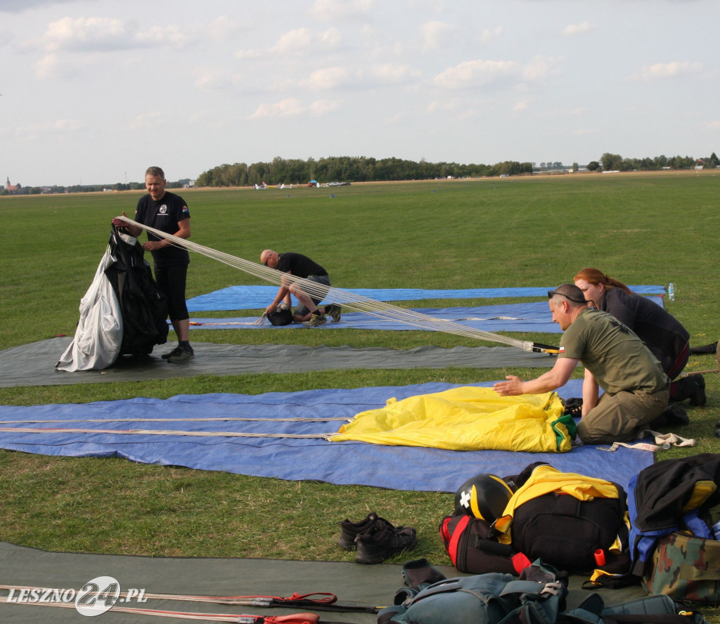 Weekend szkolenia spadochronowego