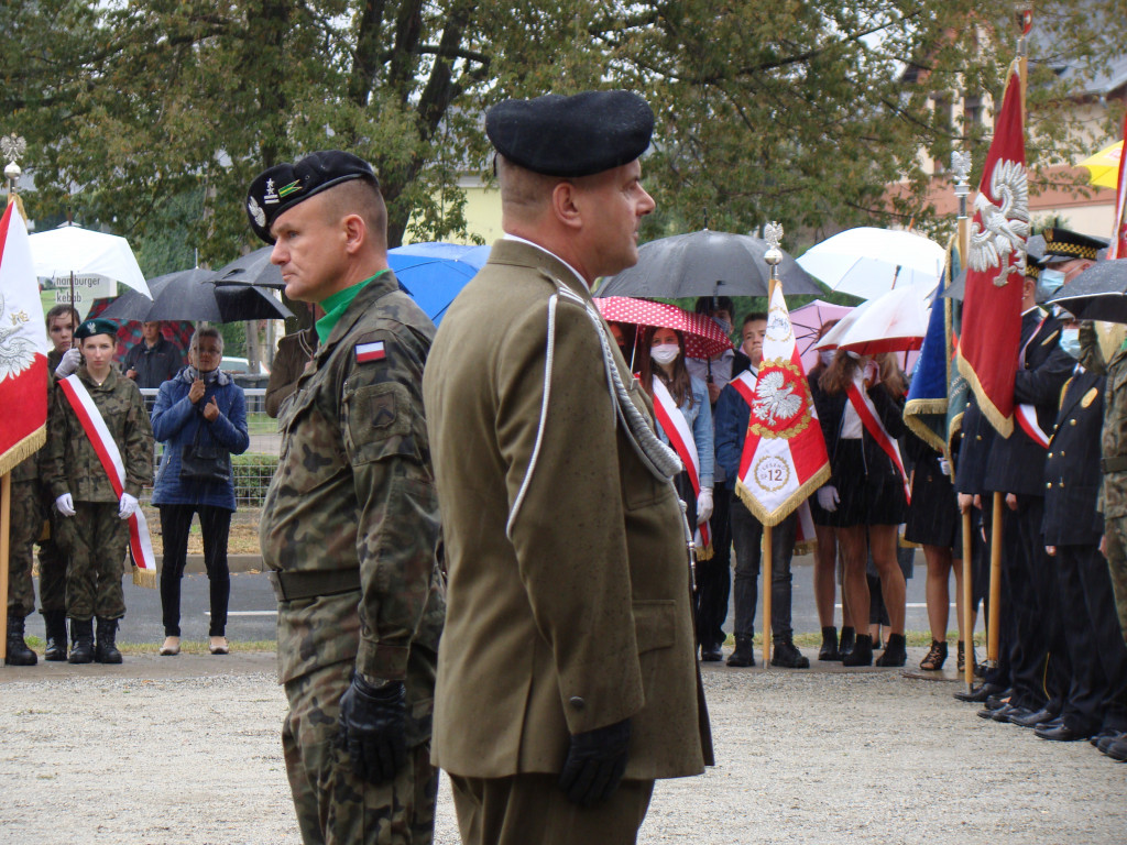 Odsłonięcie Pomnika Armii Krajowej w Lesznie