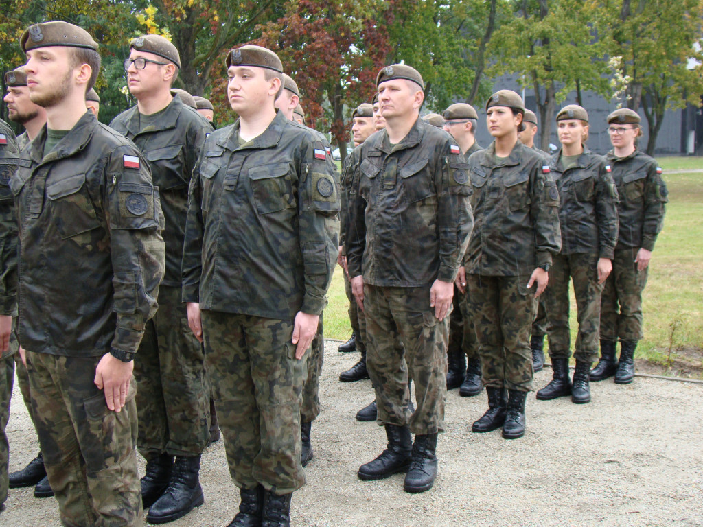 Odsłonięcie Pomnika Armii Krajowej w Lesznie