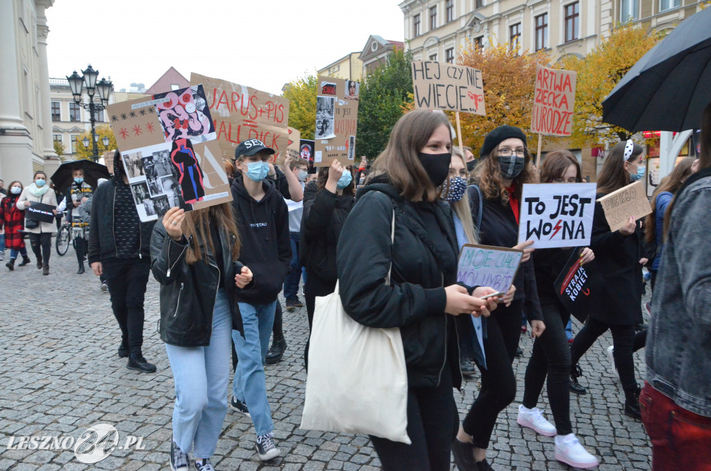 Strajk Kobiet. Blokada ulic w Lesznie