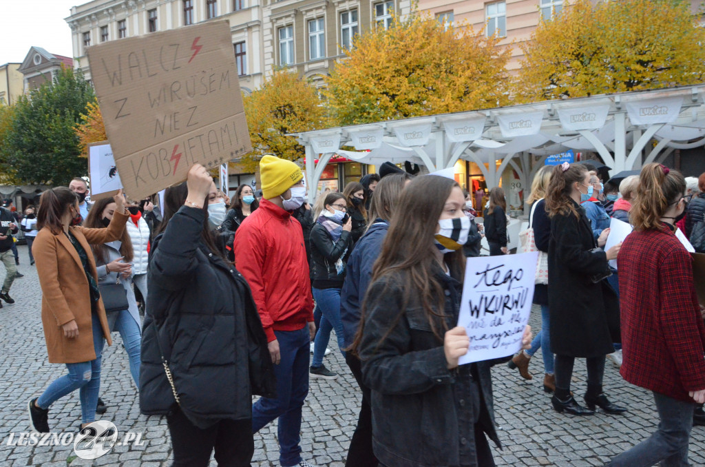 Strajk Kobiet. Blokada ulic w Lesznie