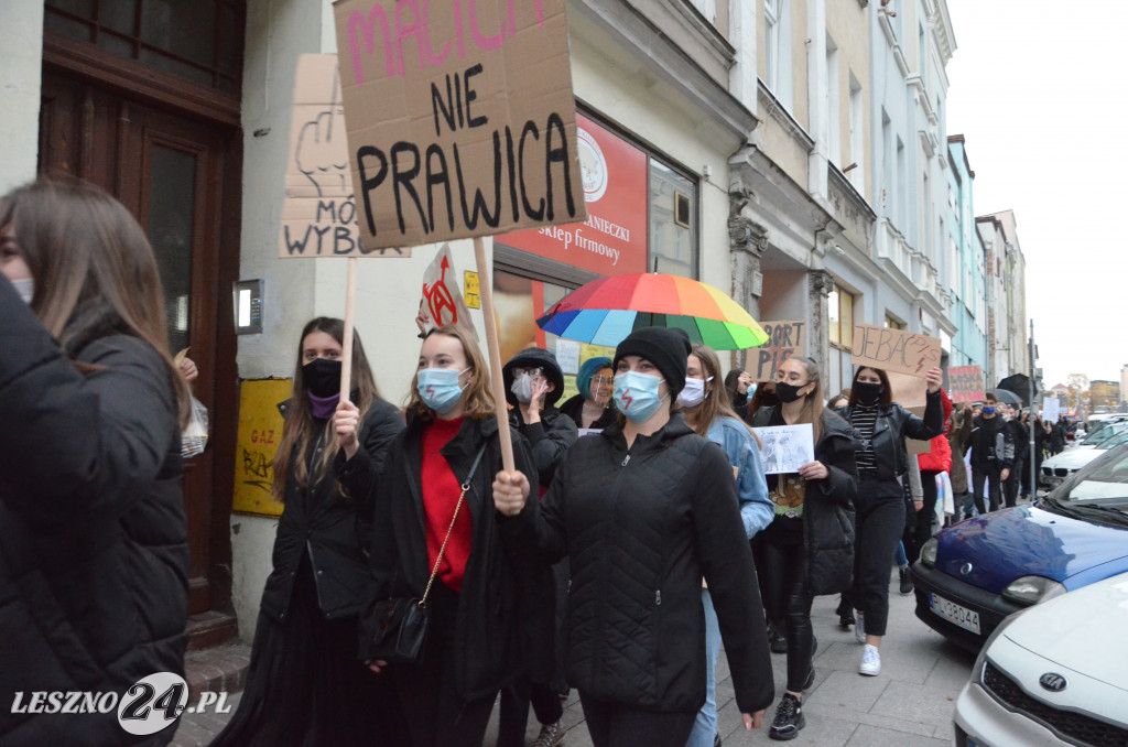 Strajk Kobiet. Blokada ulic w Lesznie