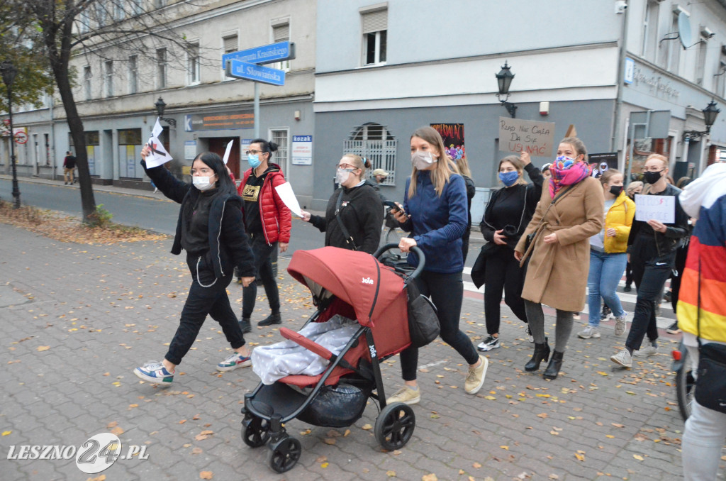 Strajk Kobiet. Blokada ulic w Lesznie